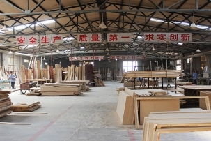 40歲木匠的匠心突圍 從簡(jiǎn)陋工廠到年入百萬(wàn)的家私創(chuàng)業(yè)之路
